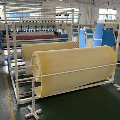 ZOLYTECH Mattress Quilting Machine ความเร็วสูง เครื่องคอมพิวเตอร์เชือกเย็บสําหรับผ้าพันคอและผ้าห่ม 1000 rpm